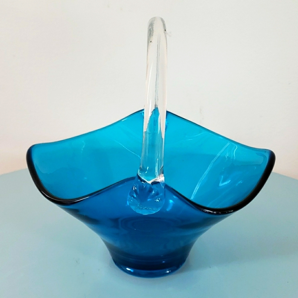 Vintage Viking Epic Blue Blunique Glass Basket